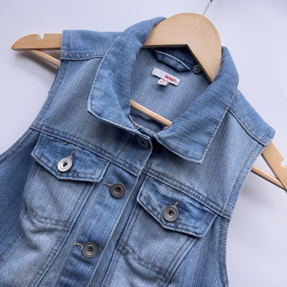 Bongo Blue Denim Vest Size L Cropped Jean Trucker Utility Casual Sleeveless